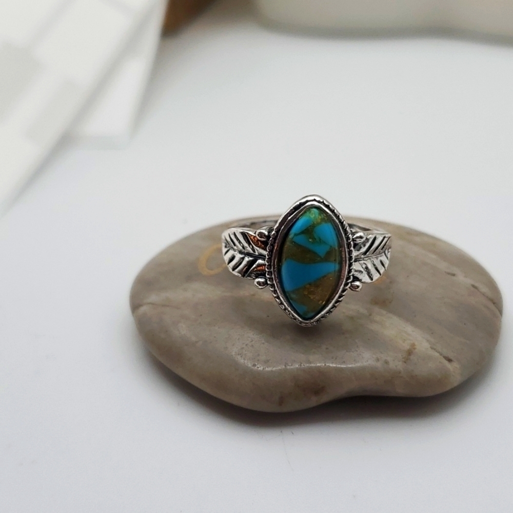 Tribal‎ treasures turquoise ring size 9 R143